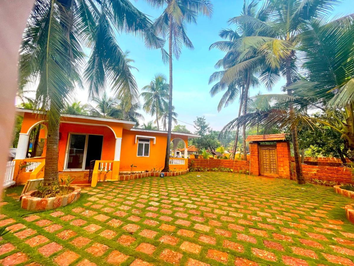 Coco Teros Resort Mandrem Ngoại thất bức ảnh