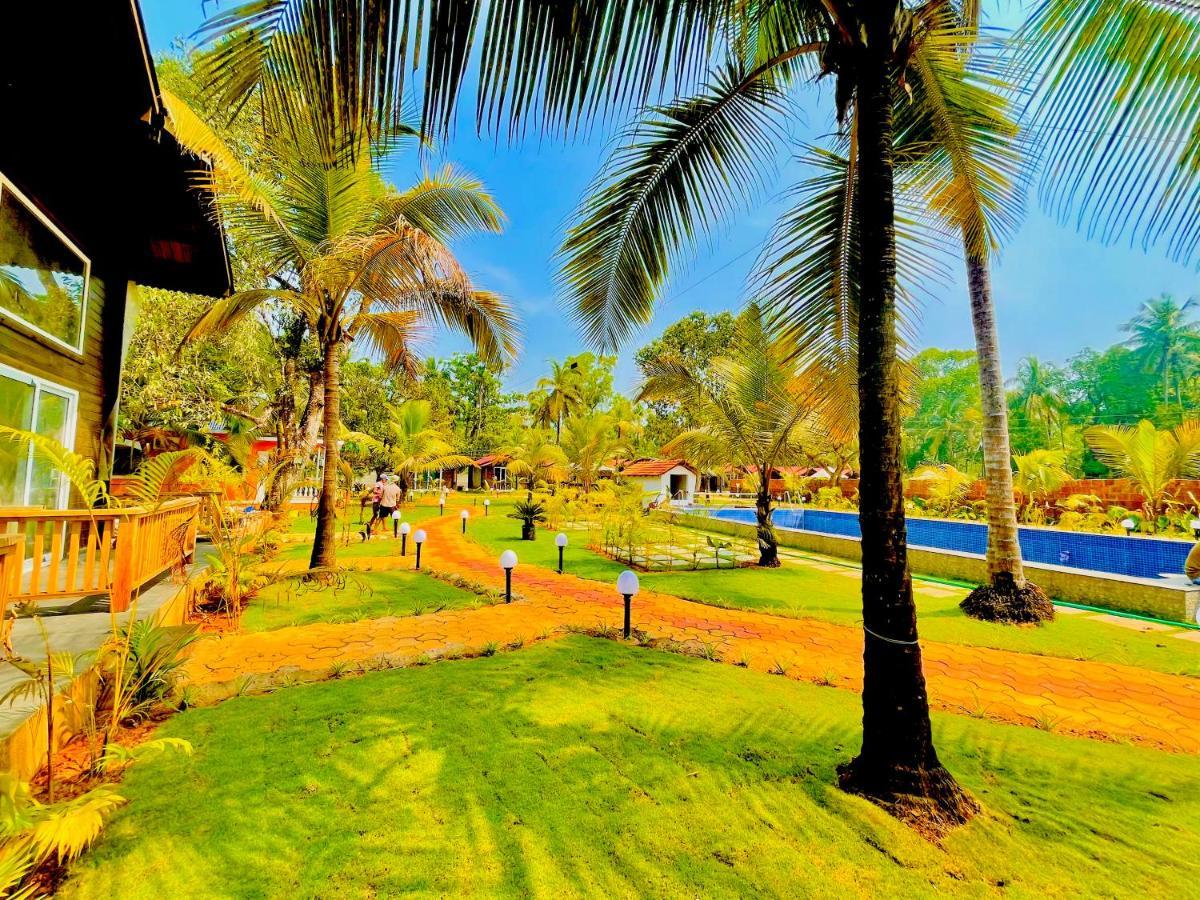 Coco Teros Resort Mandrem Ngoại thất bức ảnh