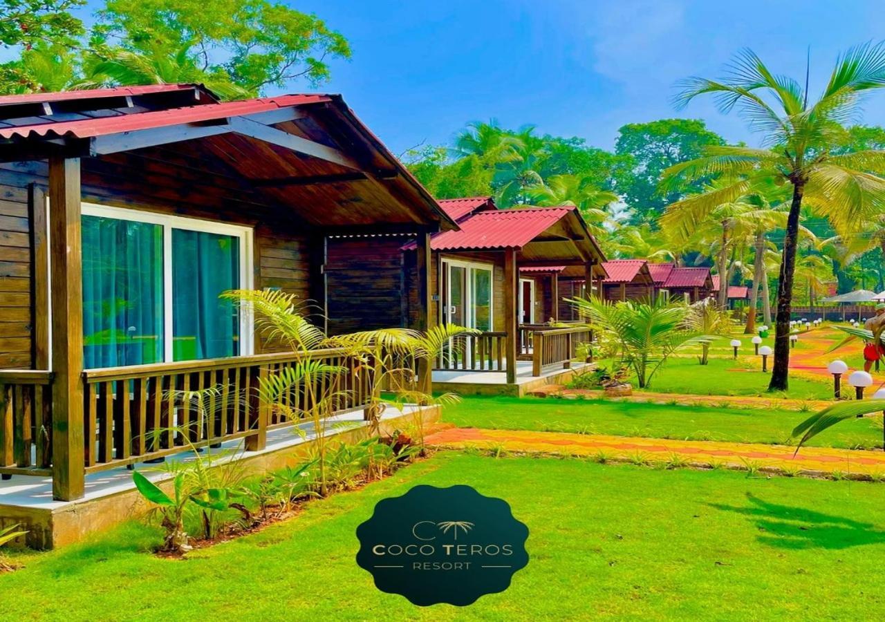 Coco Teros Resort Mandrem Ngoại thất bức ảnh
